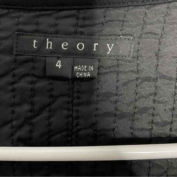 Theory knit Cardigan jacket size 4 - Picture 2 of 6